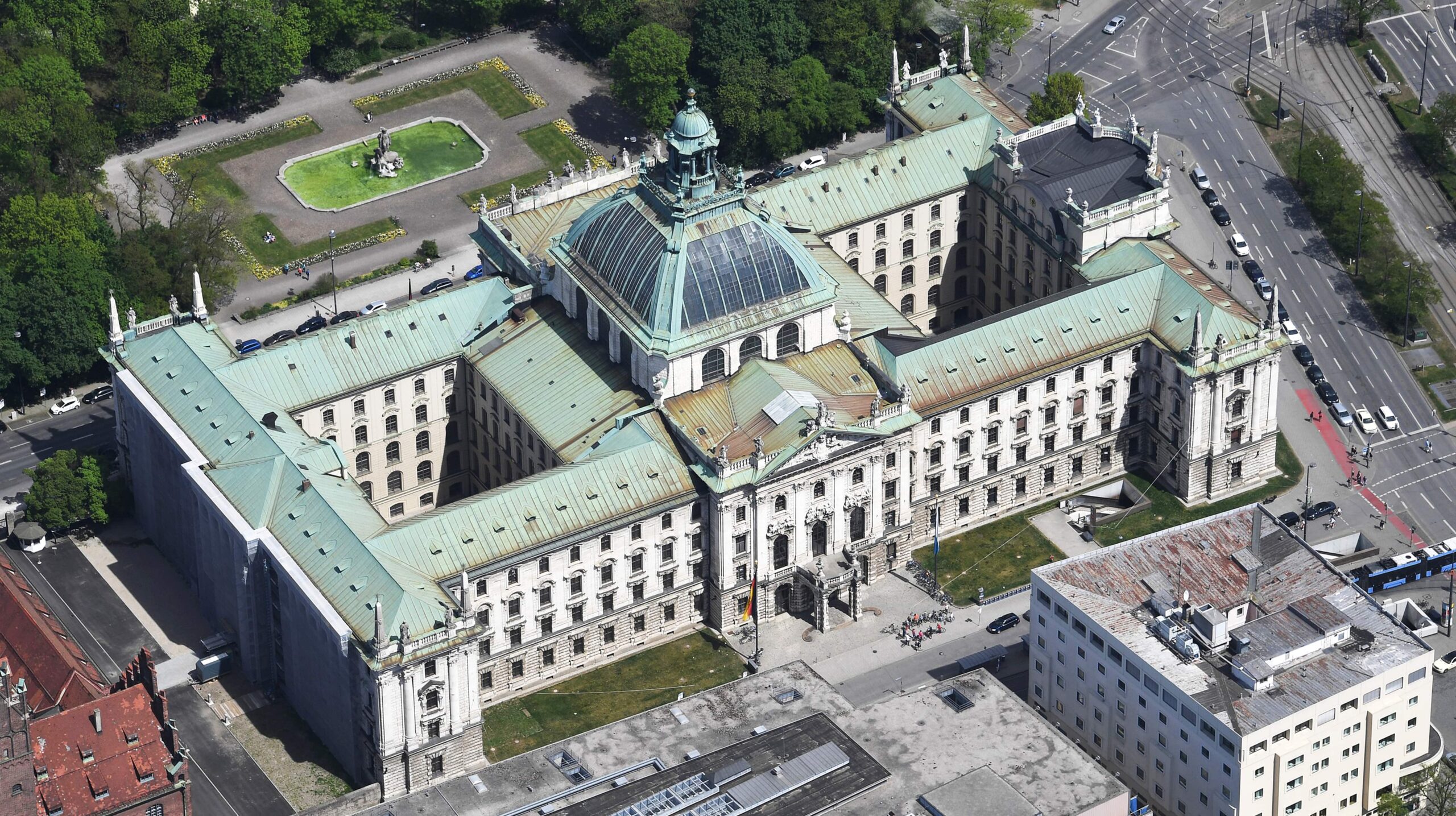 H+H Brandschutz Referenz - Justizpalast